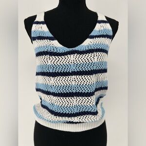 LEFTIES CROCHETED TANK TOP‎